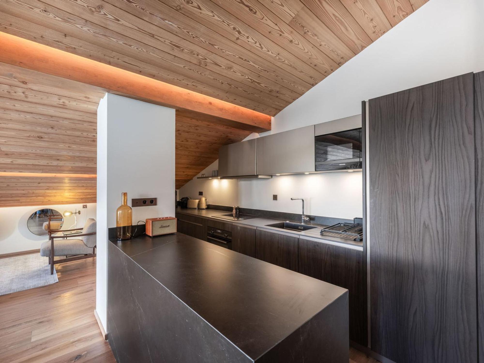 Appartement Duplex Neuf In/out Avec Et Piscine A 1850 - Fr-1-564-99 Courchevel
